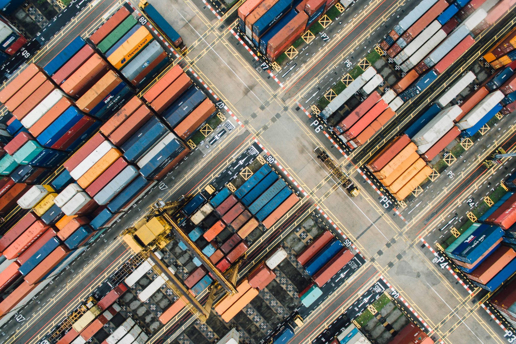 Mondial Logistics visueel - specialist in logistiek bedrijf oplossingen voor transport, opslag en distributie